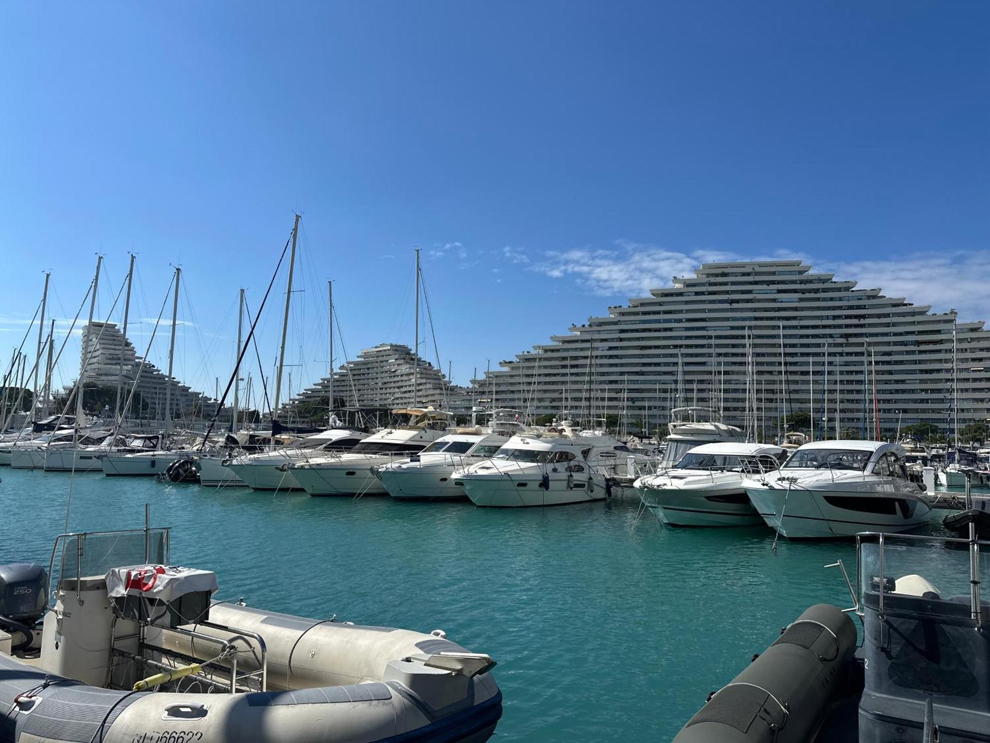 Superbe studio front de mer avec parking Villeneuve-Loubet Eksteriør bilde