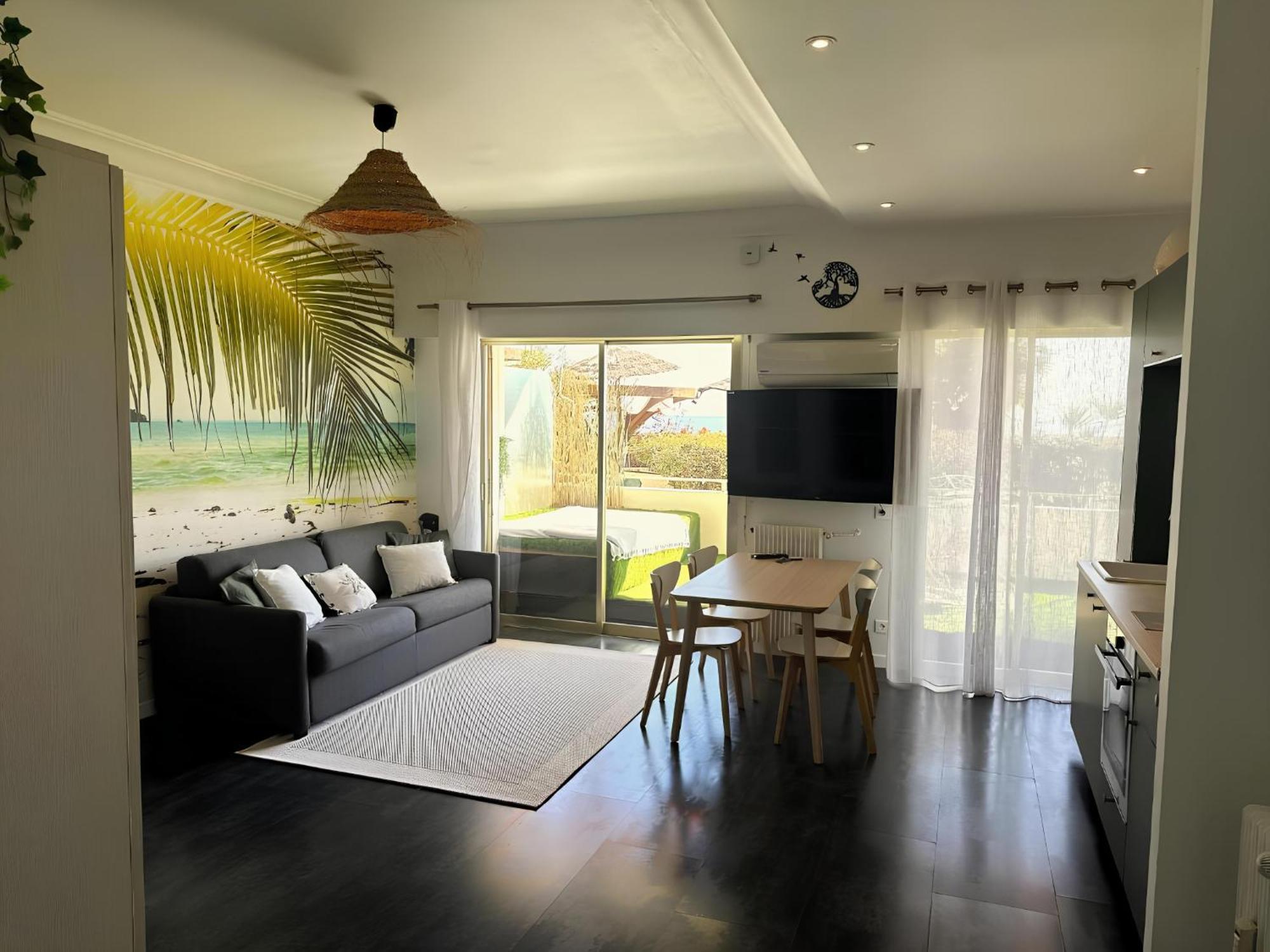 Superbe studio front de mer avec parking Villeneuve-Loubet Eksteriør bilde